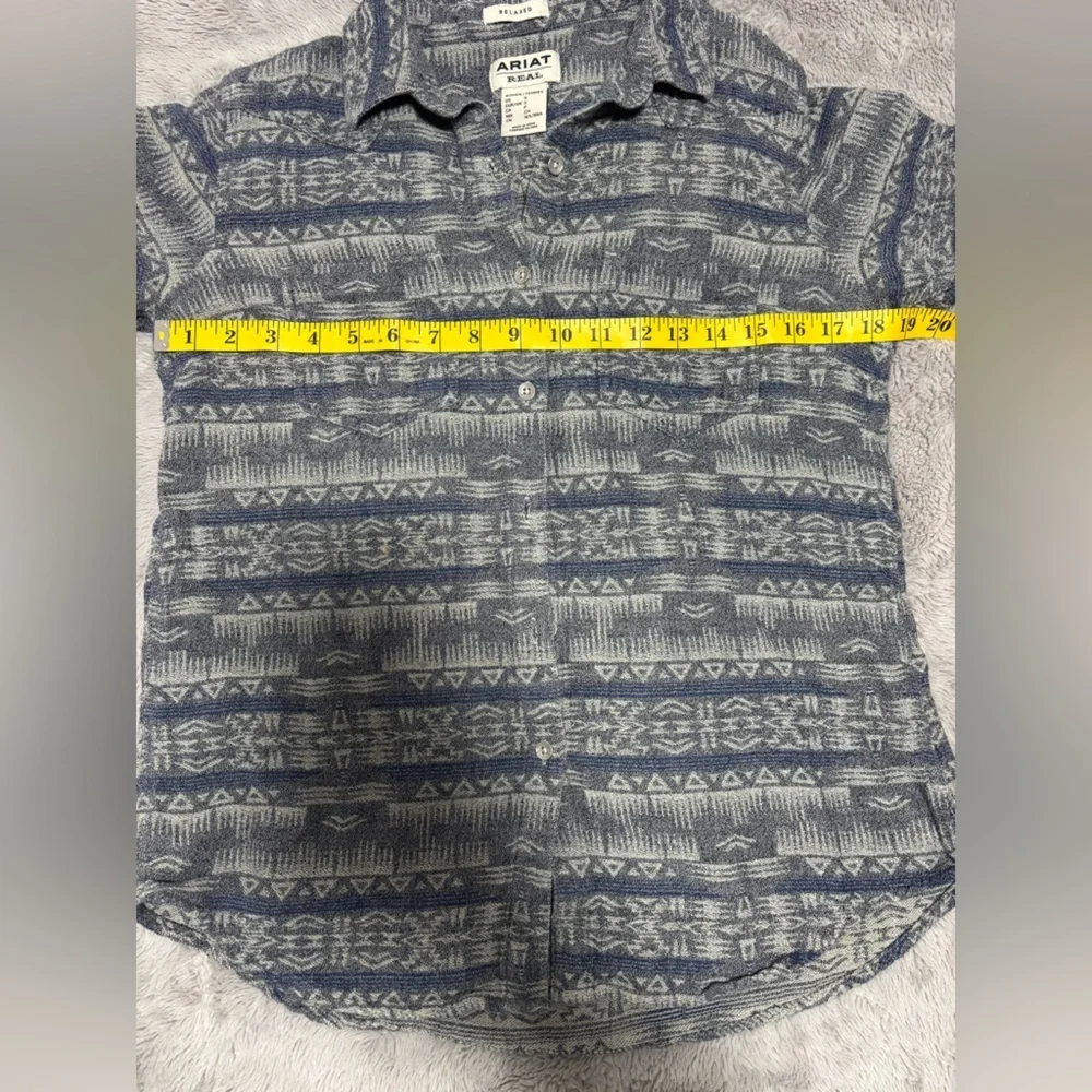 Ariat Women's Blue Geometric Button Down Western Shirt Size Small